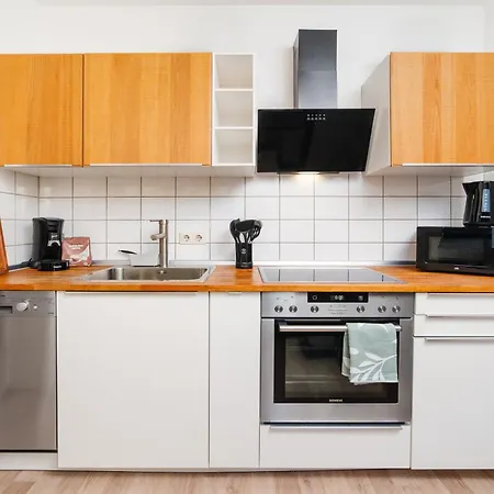 Smart - - Perfect For 5 Guests! Netflix - - Smart Tv - Free Parking Zone * Wuppertal
